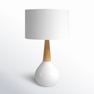 A closer look at Scandinavian Minimalist Solar Lamp